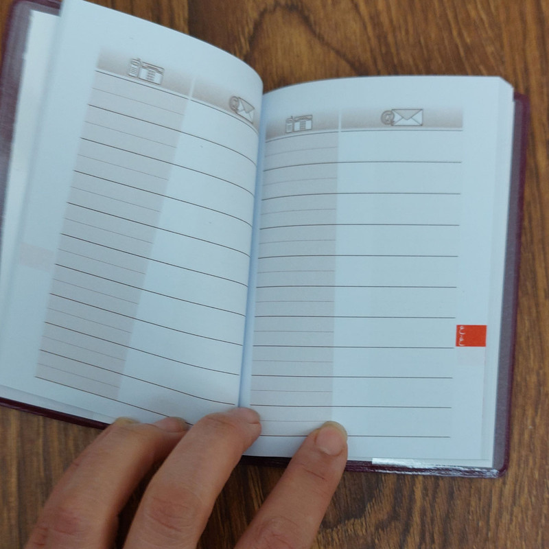 تقویم جیبی سال 1404 پارس مدل P1 بسته 2 عددی