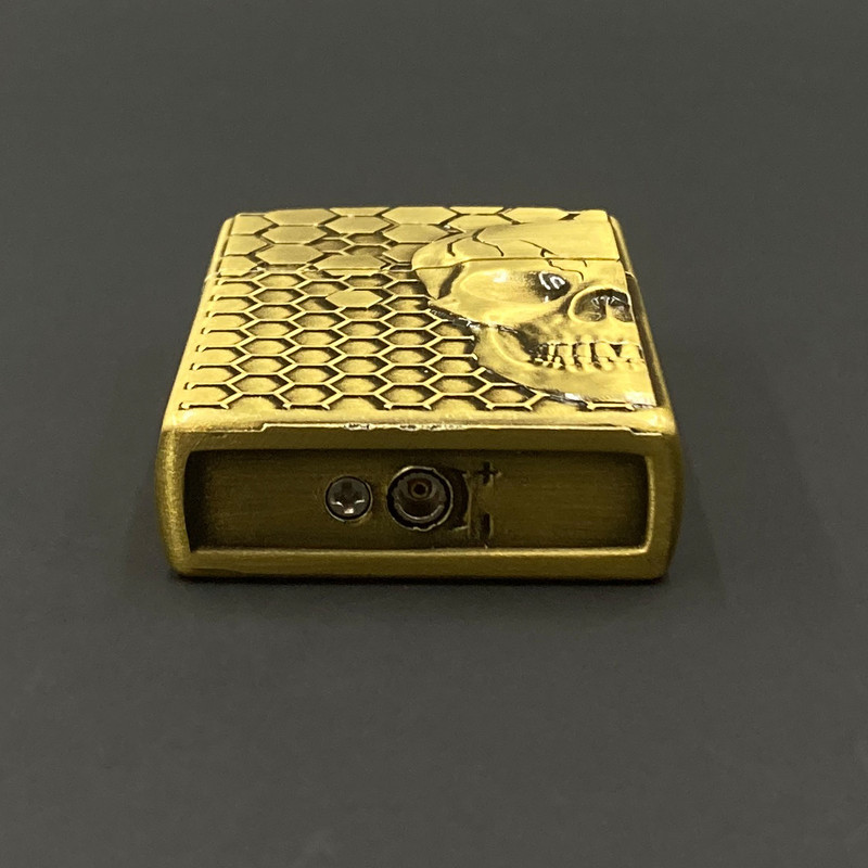 فندک طرح اسکلت جمجمه کد DKD-1354