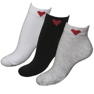 جوراب زنانه اسپست کد AH-S مجموعه 3 عددی