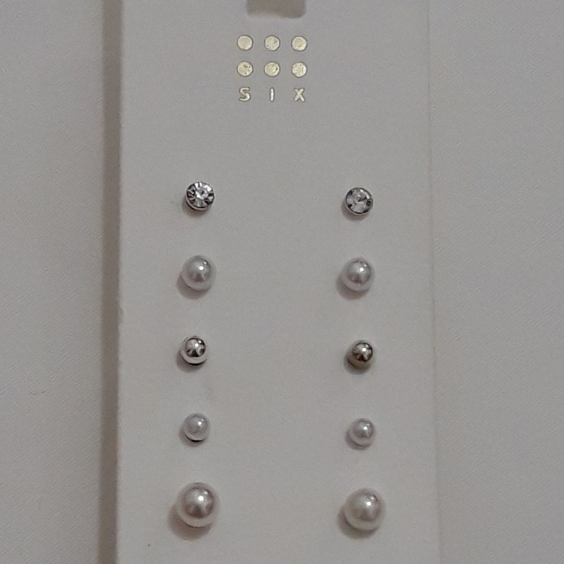 گوشواره زنانه سیکس مدل 361524 مجموعه 5 عددی گوشواره زنانه سیکس مدل 361524 مجموعه 5 عددی