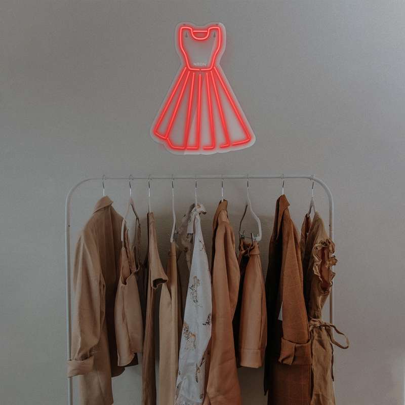 چراغ دیواری نئون دیزاین طرح Women-Clothes_RD