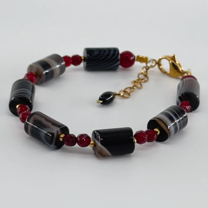 دستبند زنانه مدل سنگ عقیق یاقوتی کد 3210