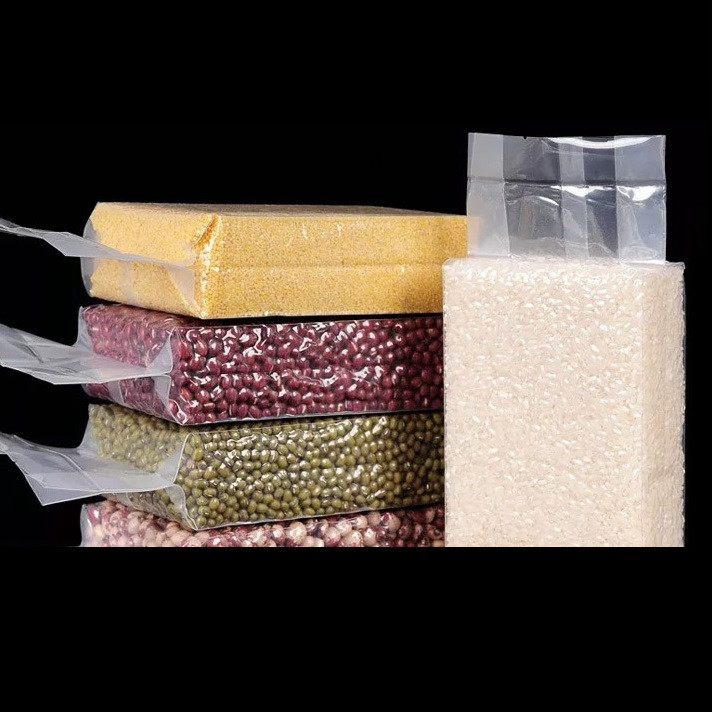 پلاستیک بسته بندی وکیوم مدل کاست دار 4 دوخت وزن 1 کیلوگرم بسته 80 عددی