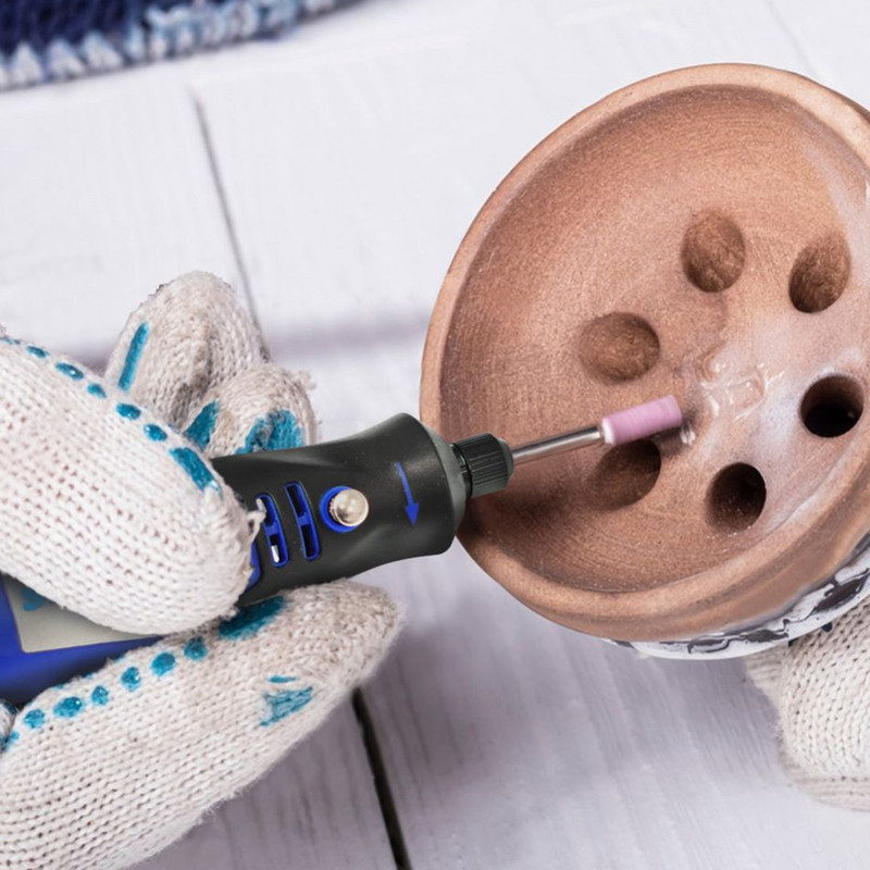 فرز مینیاتوری شارژی وی تولز مدل YP-VT1212-3.6V مجموعه 43 عددی فرز مینیاتوری شارژی وی تولز مدل YP-VT1212-3.6V مجموعه 43 عددی