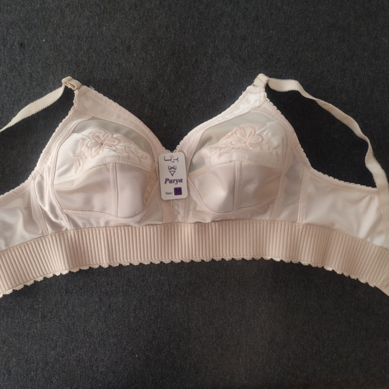 سوتین زنانه مدل کش پهن