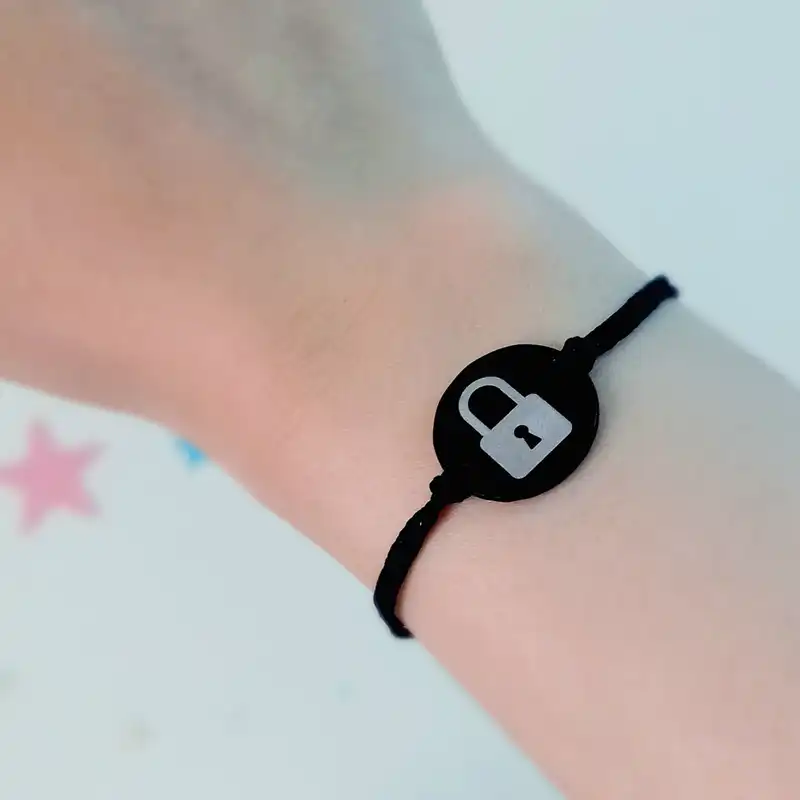 دستبند مدل دوستی قفل و کلید بسته 2 عددی