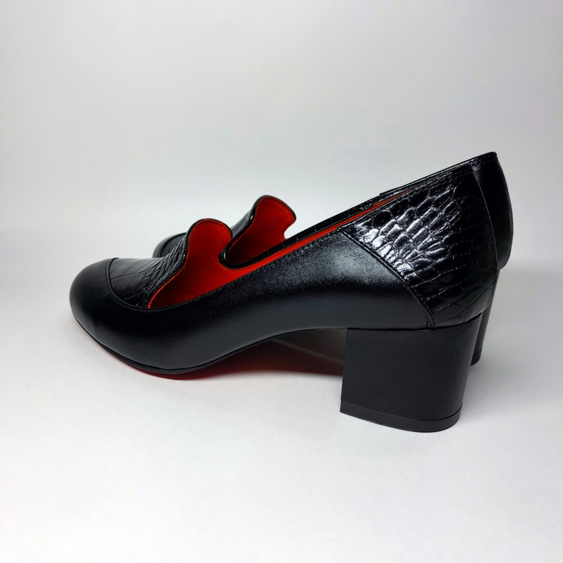 کفش زنانه مدل چرم طبیعی کد ۵۵۱۰