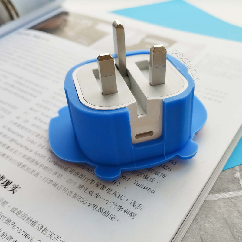 محافظ کابل پیکسی طرح فانتزی استیج مدل Stitch-B به همراه محافظ شارژر دیواری مجموعه 4 عددی