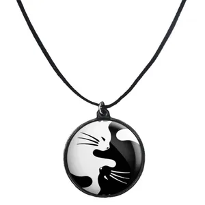 گردنبند پرمانه طرح یین یانگ کد pmb.1855مدل دو طرفه