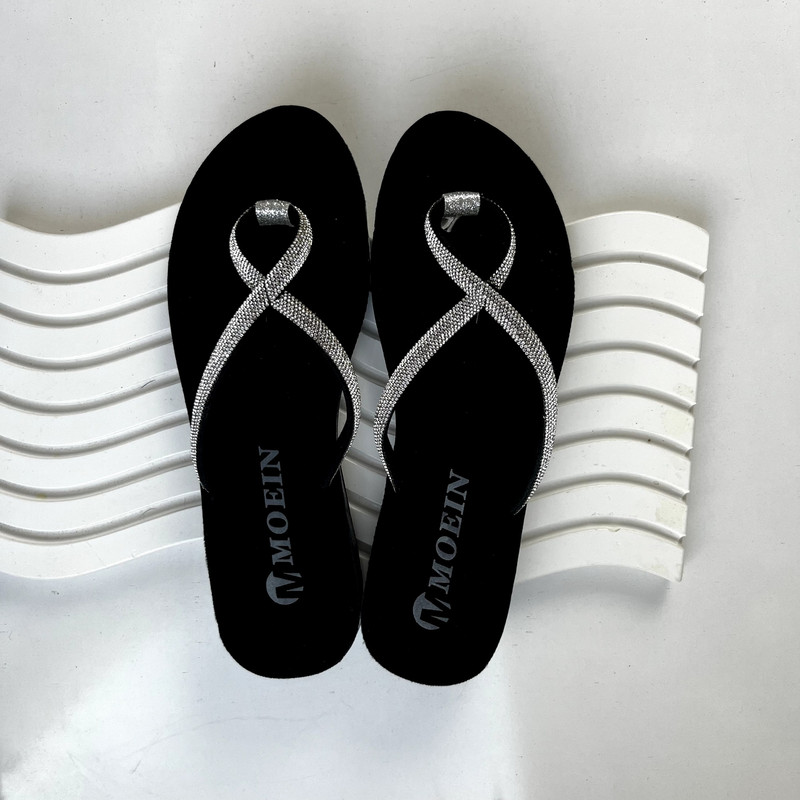 دمپایی لاانگشتی زنانه مدل آلفا 17 رنگ مشکی