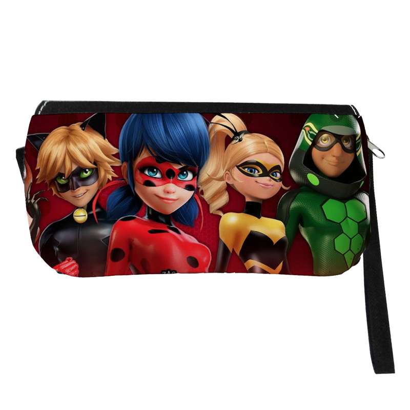 جامدادی مدل دوزیپ طرح دخترکفشدوزکی و پسر گربه ای کد NI68 جامدادی مدل دوزیپ طرح دخترکفشدوزکی و پسر گربه ای کد NI68