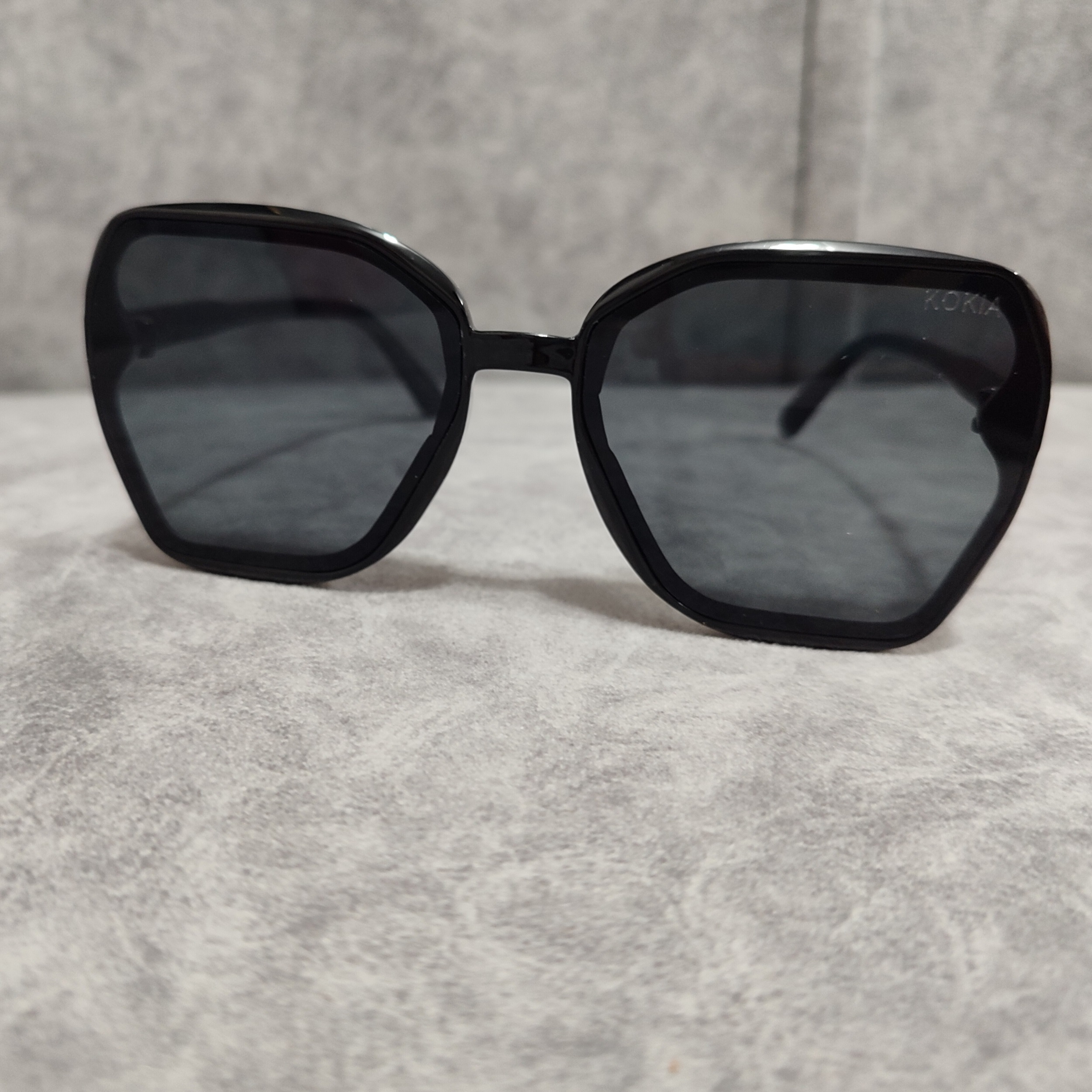 عینک آفتابی زنانه مدل کائوچو پروانه ای کد 0274 UV400
