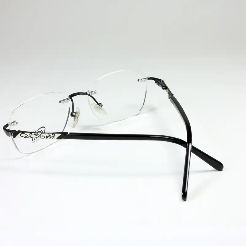 فریم عینک طبی وتی مدل 2083