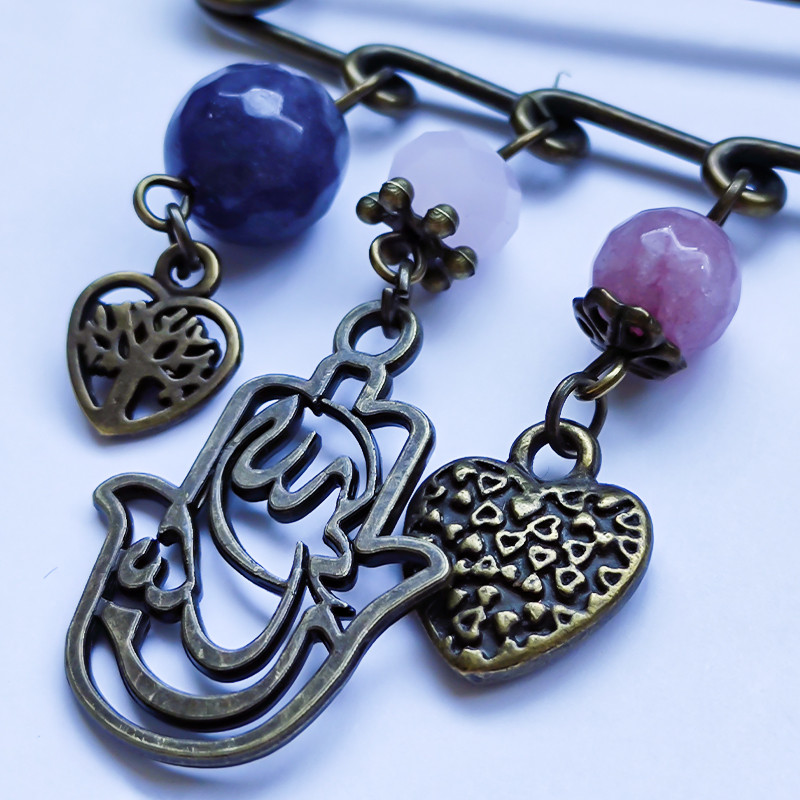 گل سینه زنانه مدل قلب