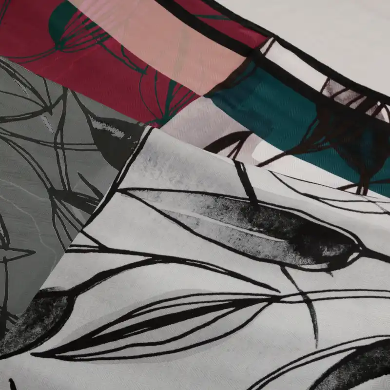 روسری زنانه مدل JURRJIIA 90