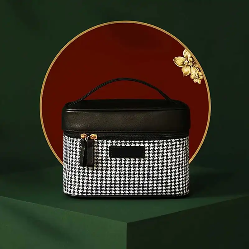 کیف لوازم آرایش زنانه مدل SH-J41