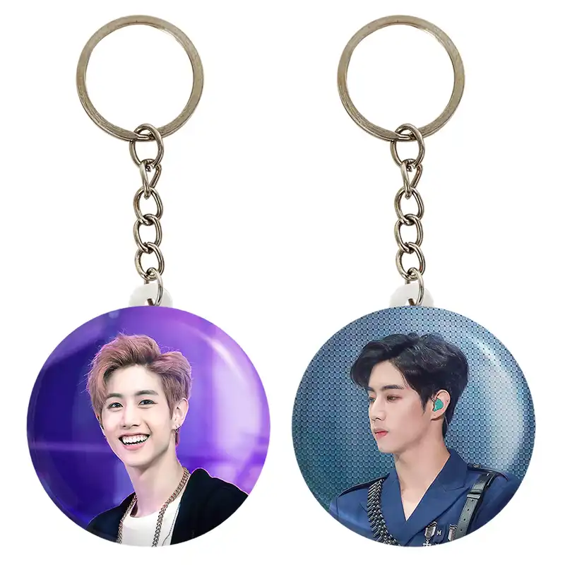 جاکلیدی خندالو مدل مارک گروه گات سون GOT7 کد 2100921005 مجموعه 2 عددی