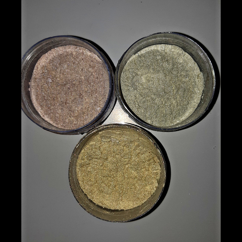 پودر رنگ رزین اپوکسی یونیکورن مدل کروم حجم 10 میلی لیتر بسته 3 عددی پودر رنگ رزین اپوکسی یونیکورن مدل کروم حجم 10 میلی لیتر بسته 3 عددی