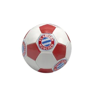توپ فوتبال مدل  بایرمونیخ