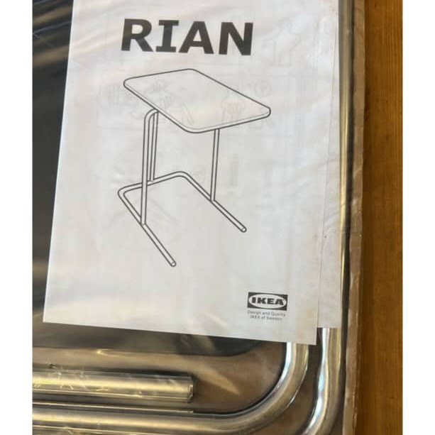 میز لب تاپ ایکیا مدل RIAN