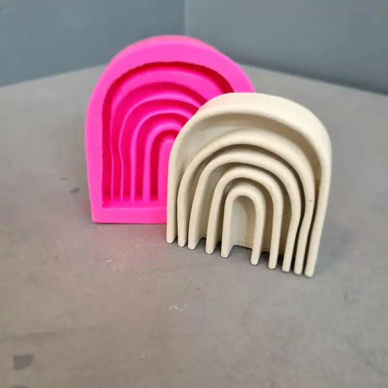 قالب شمع مدل رنگين کمان دفرمه