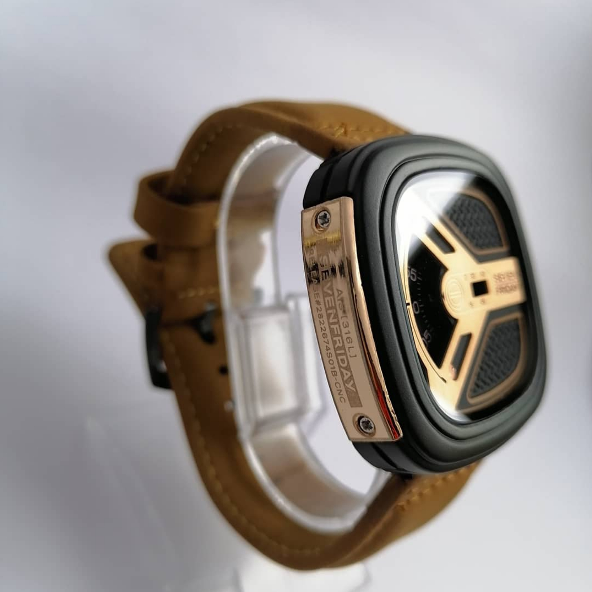 خرید ساعت مچی عقربه‌ای مردانه  مدل کنتوری 2020