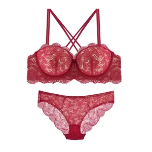 ست شورت و سوتین زنانه مدل نیم کاپ گیپور 2549460536