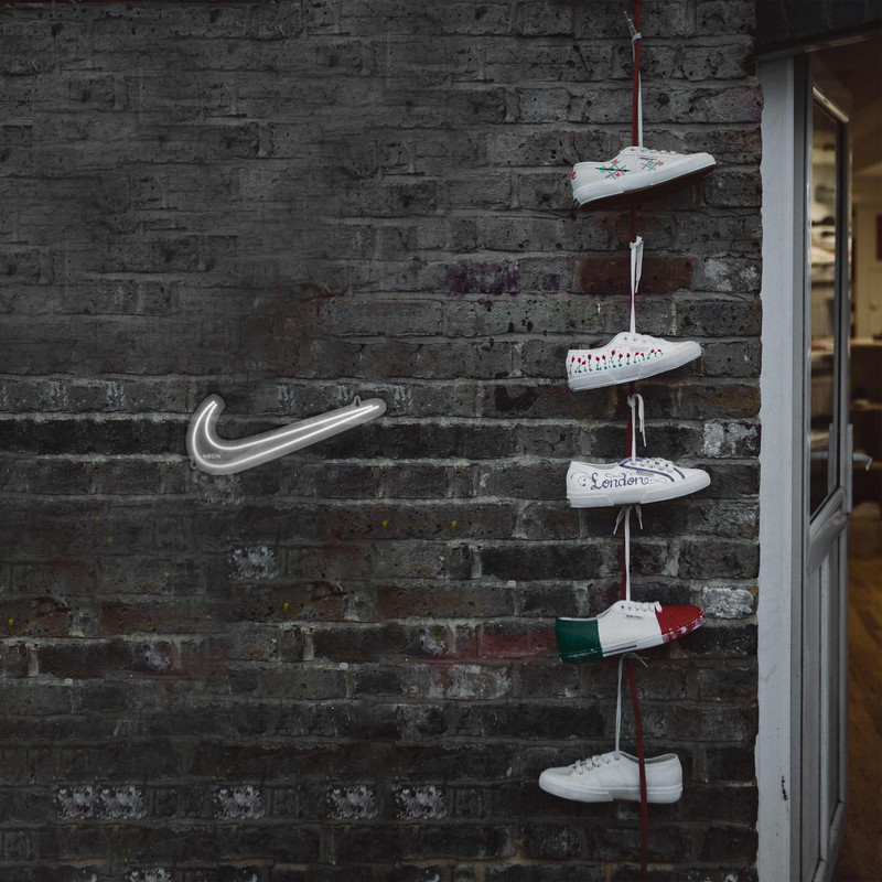 چراغ دیواری نئون دیزاین طرح Nike_WHT