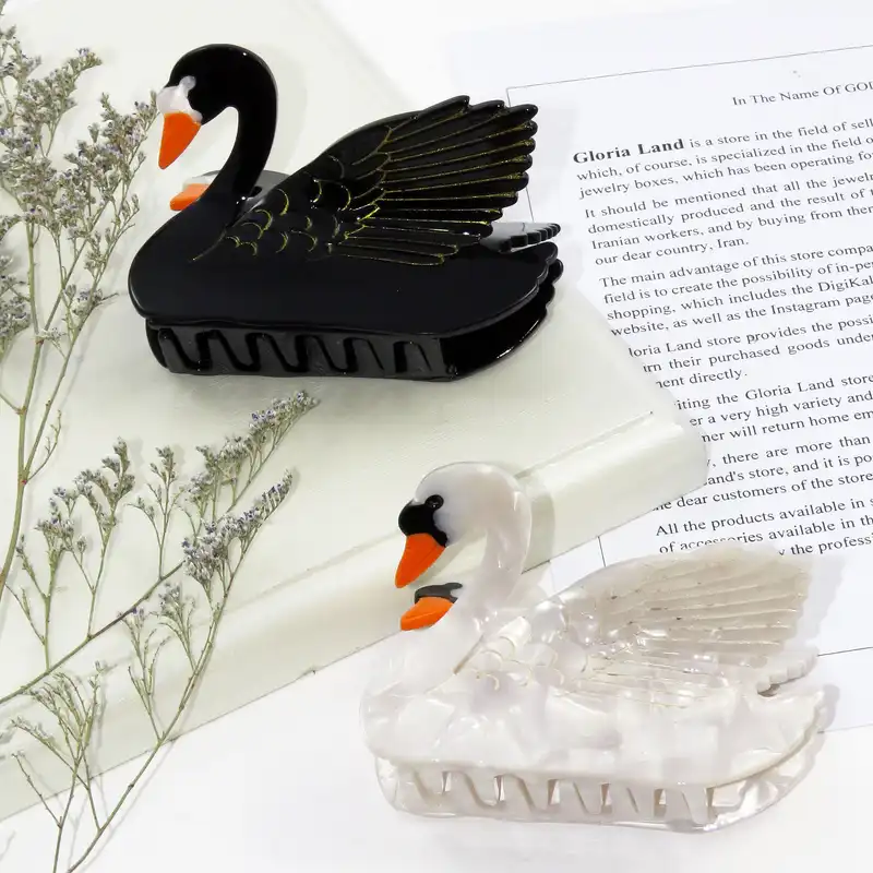 کلیپس مو زنانه مدل قو کریستالی کد G_Lnd_1438