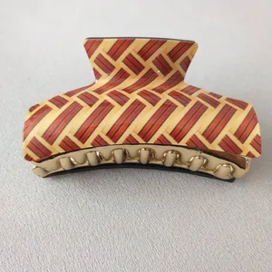 کلیپس مو زنانه مدل شطرنجی