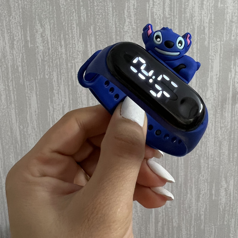 ساعت مچی دیجیتال بچگانه مدل ضد آب سیلیکونی  طرح استیج کیوت BL کد BB