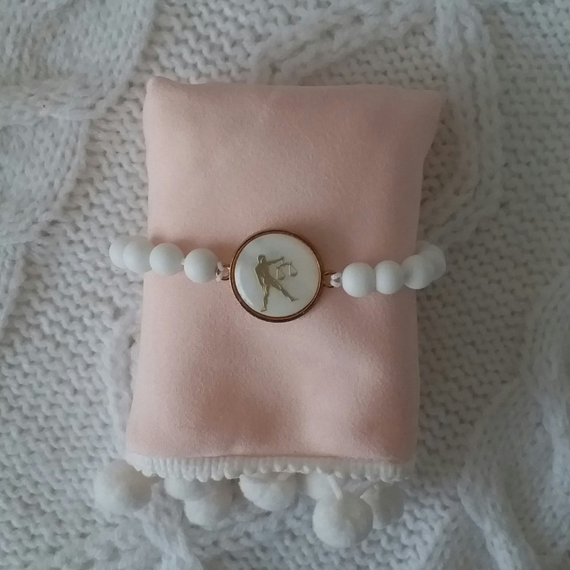 دستبند دخترانه مدل ماه تولد مهر E16