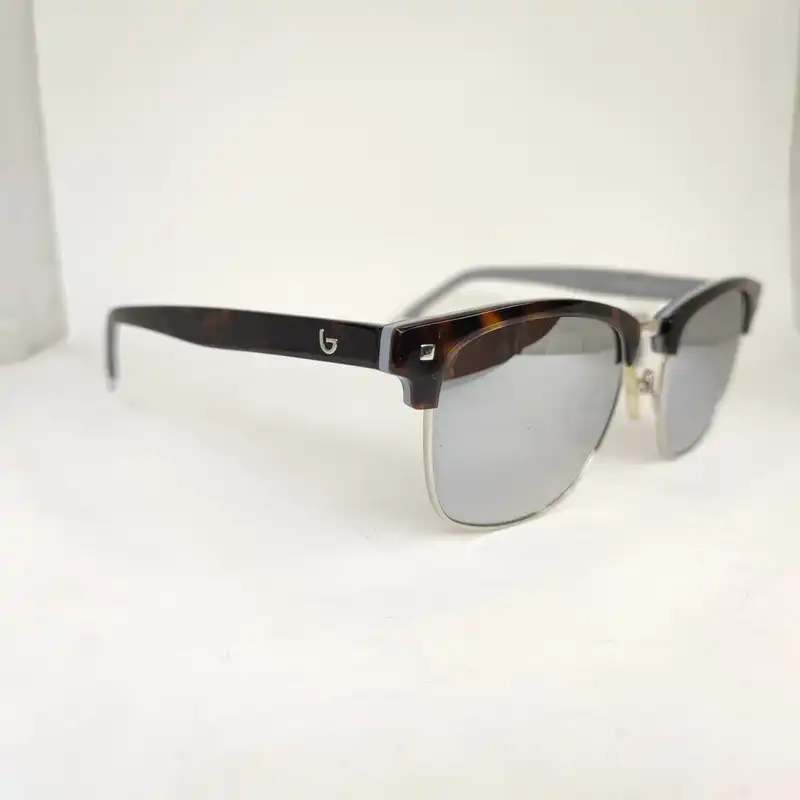 عینک آفتابی بایبلاس مدل BYS730