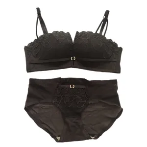 ست شورت و سوتین زنانه مدل اسفنجی 