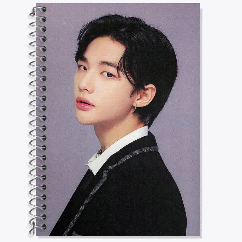 دفتر زبان 50 برگ خندالو مدل سه خط طرح هیونجین گروه استری کیدز Stary Kids کد 16879