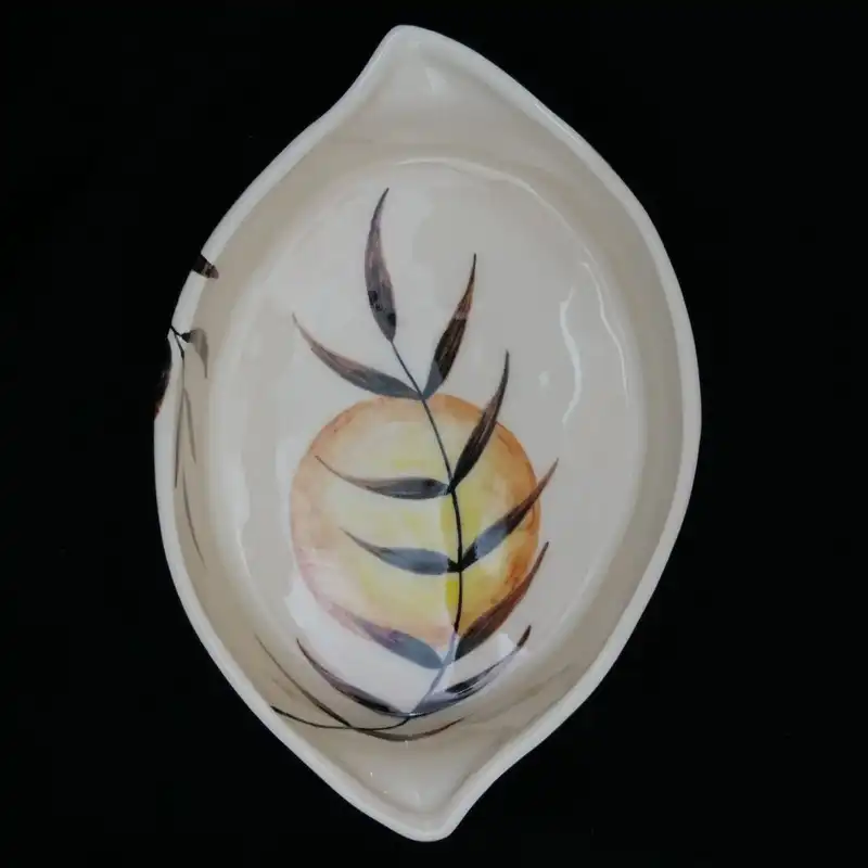 شکلات خوری سرامیکی هیوا طرح بته جقه مدل پاییز کد 11025626