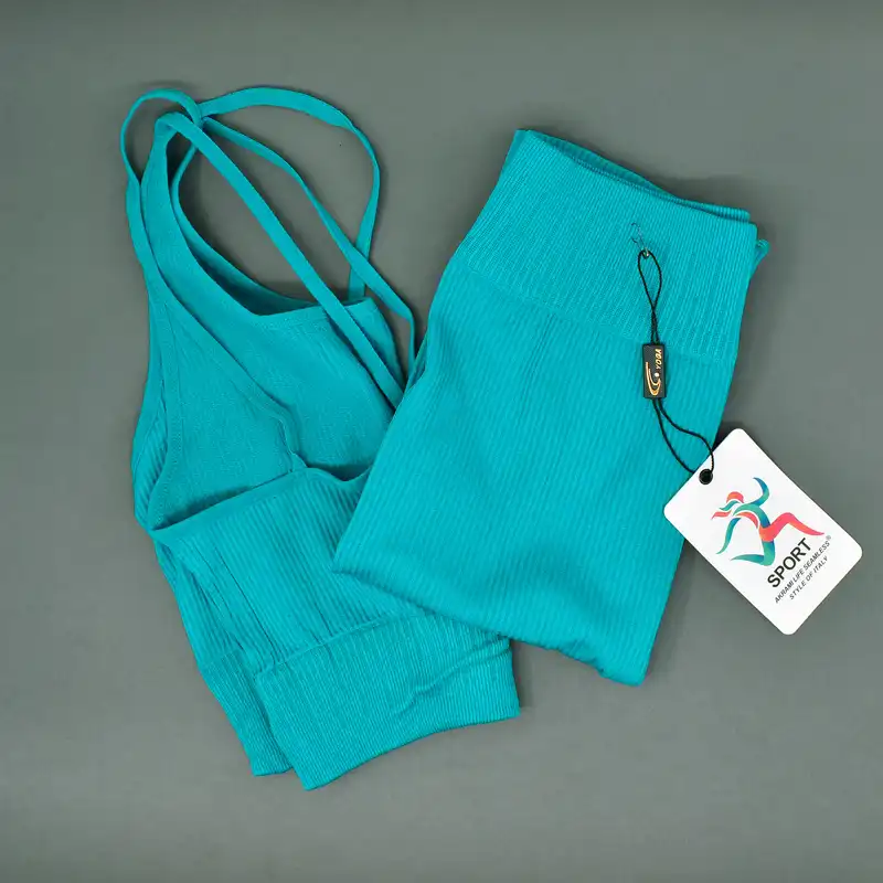 ست تاپ و شلوارک ورزشی زنانه مدل رینوک کد 2684