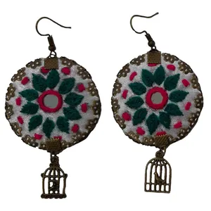 گوشواره سوزن دوزی کد B55