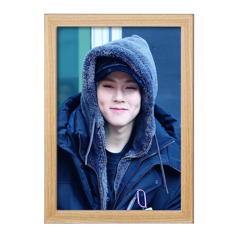 تابلو خندالو مدل جوهان گروه مانستا اکس MONSTA X  کد 21133