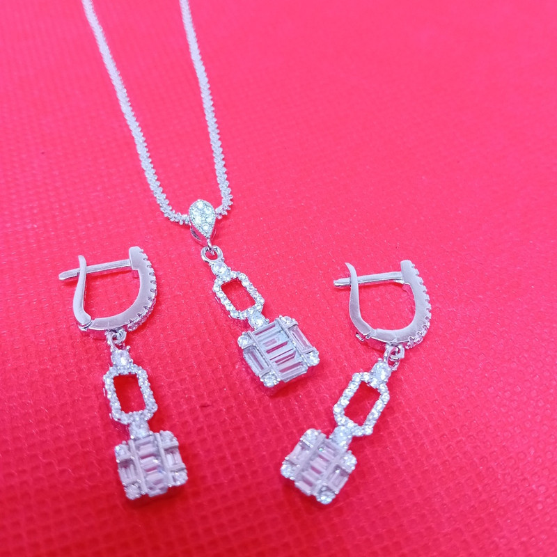 نیم ست نقره زنانه مدل باگت میکرو