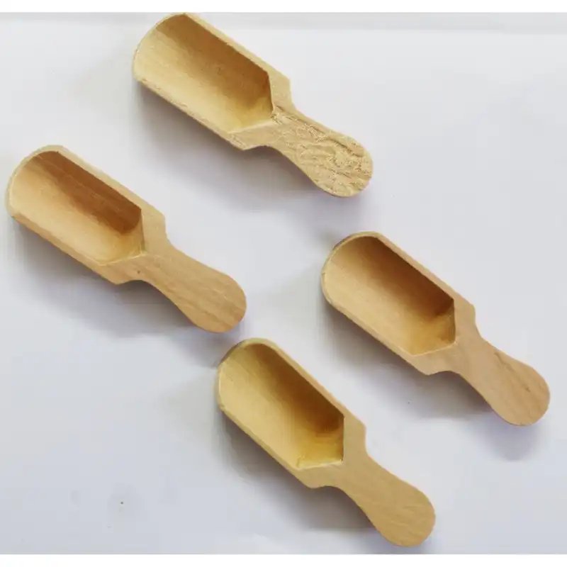 قاشق ادویه مدل سرتاس کد PAT01 بسته 4 عددی