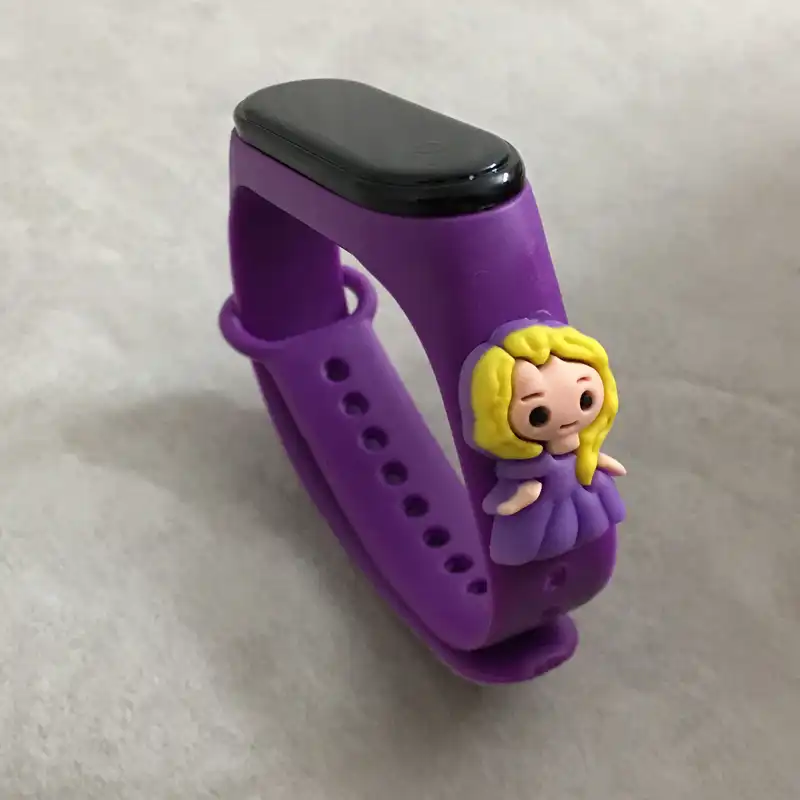 ساعت مچی دیجیتال مدل ضدآب سیلیکونی طرح دخترک پرنسس کد W G P PER99