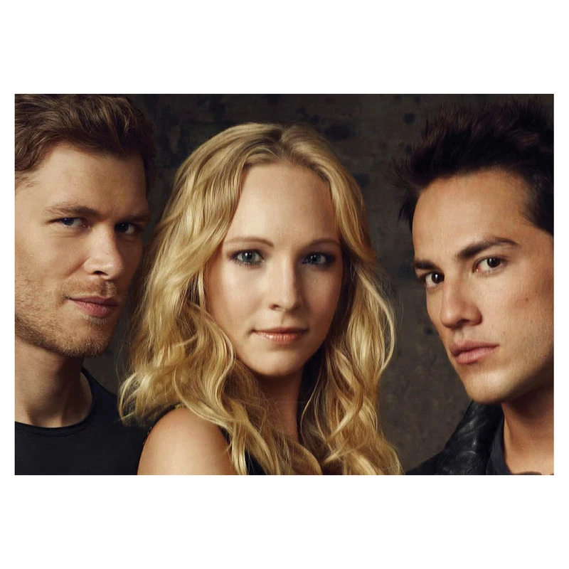 پوستر طرح خاطرات خون آشام کد 1471 -The Vampire Diaries