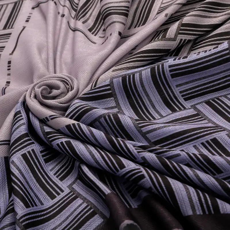 روسری زنانه مدل ATASHAA - قواره 75 کد AZ6400