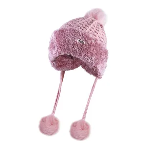 کلاه بافتنی سام مدل لبه خز طرح پوم دار کد 517