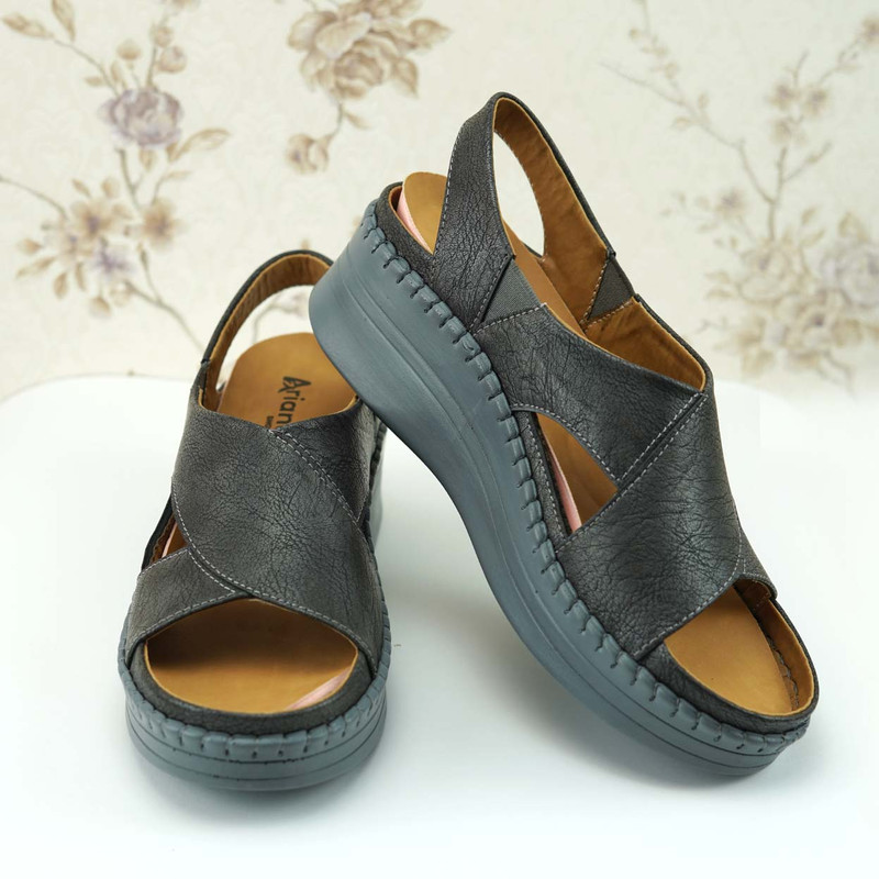 صندل زنانه مدل اریانا مژگان