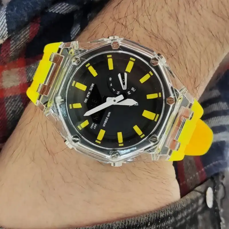 ساعت مچی عقربه ای مدل دو زمانه کرنومتردار بند سیلیکونی موتور پمپی کد 10