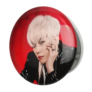 آینه جیبی خندالو طرح بکهیون گروه اکسو EXO مدل تاشو کد 13618 