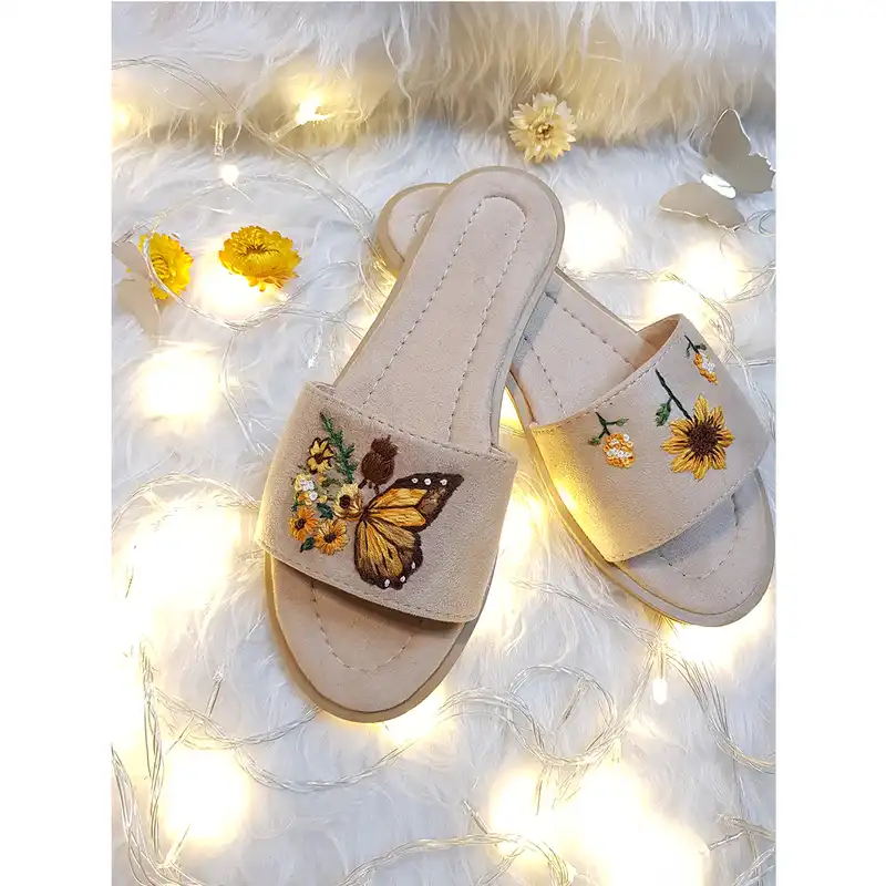 صندل زنانه مدل رویایی طرح پروانه و گل