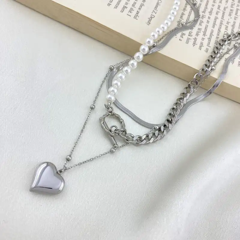 گردنبند زنانه مدل قلب و مروارید کد N4383